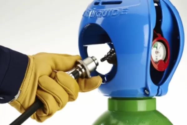 Exeltop Flasche in Bedienung